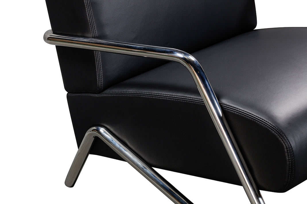 Milano Lounge Chair - Hospitality Seating With Leather Elegance 